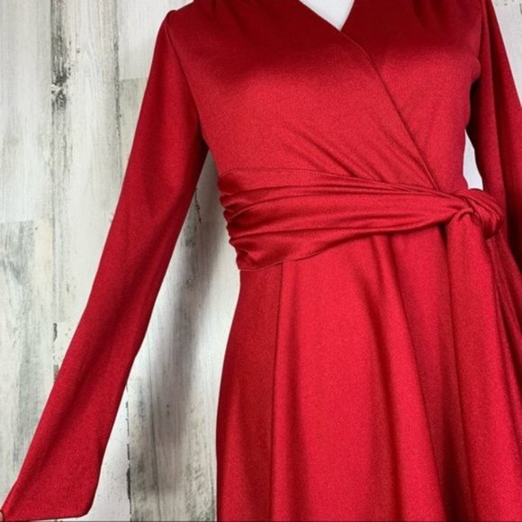 Vintage 70s Bright Red Faux Wrap Midi Dress - Picture 4 of 12